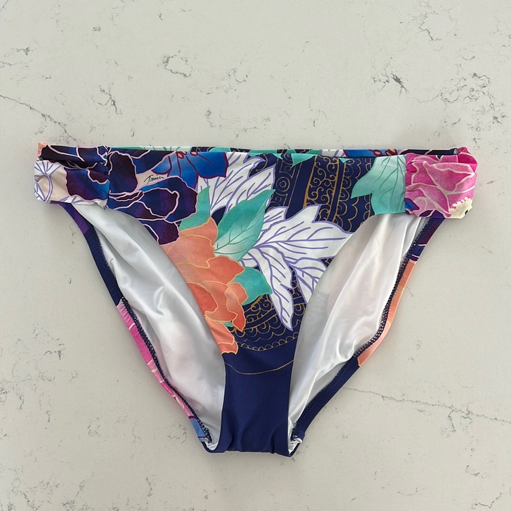 Trina Turk Swimsuit Bottoms NWT